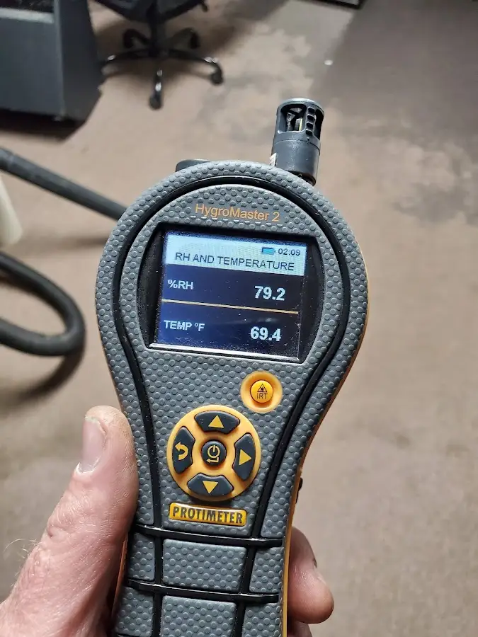 Moisture meter humidity assessment for Mold Remediation & Removal in Sioux City